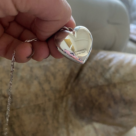 Tiffany & Co. Jewelry - Beautiful Tiffany&Co necklace